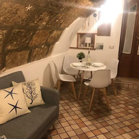 Cavour 84 Apartment Alghero